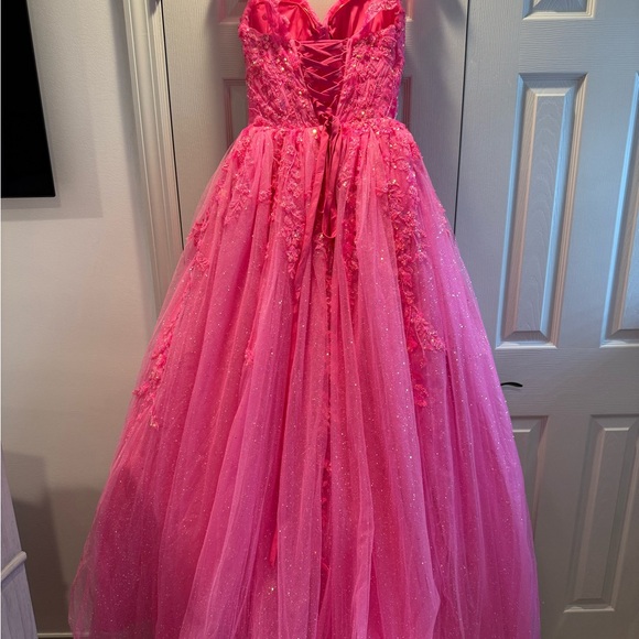 Elegant Pink Prom Dress - Picture 9 of 10